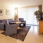 Komfort Appartement mit 2 Schlafzimmern und Balkon im Obergeschoss 277